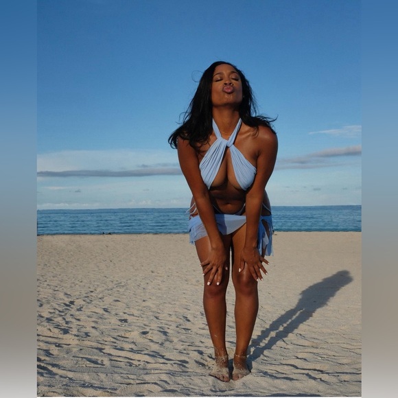 SEXY MONOKINI + MATCHING SARONG - one size fits all - Picture 3 of 8